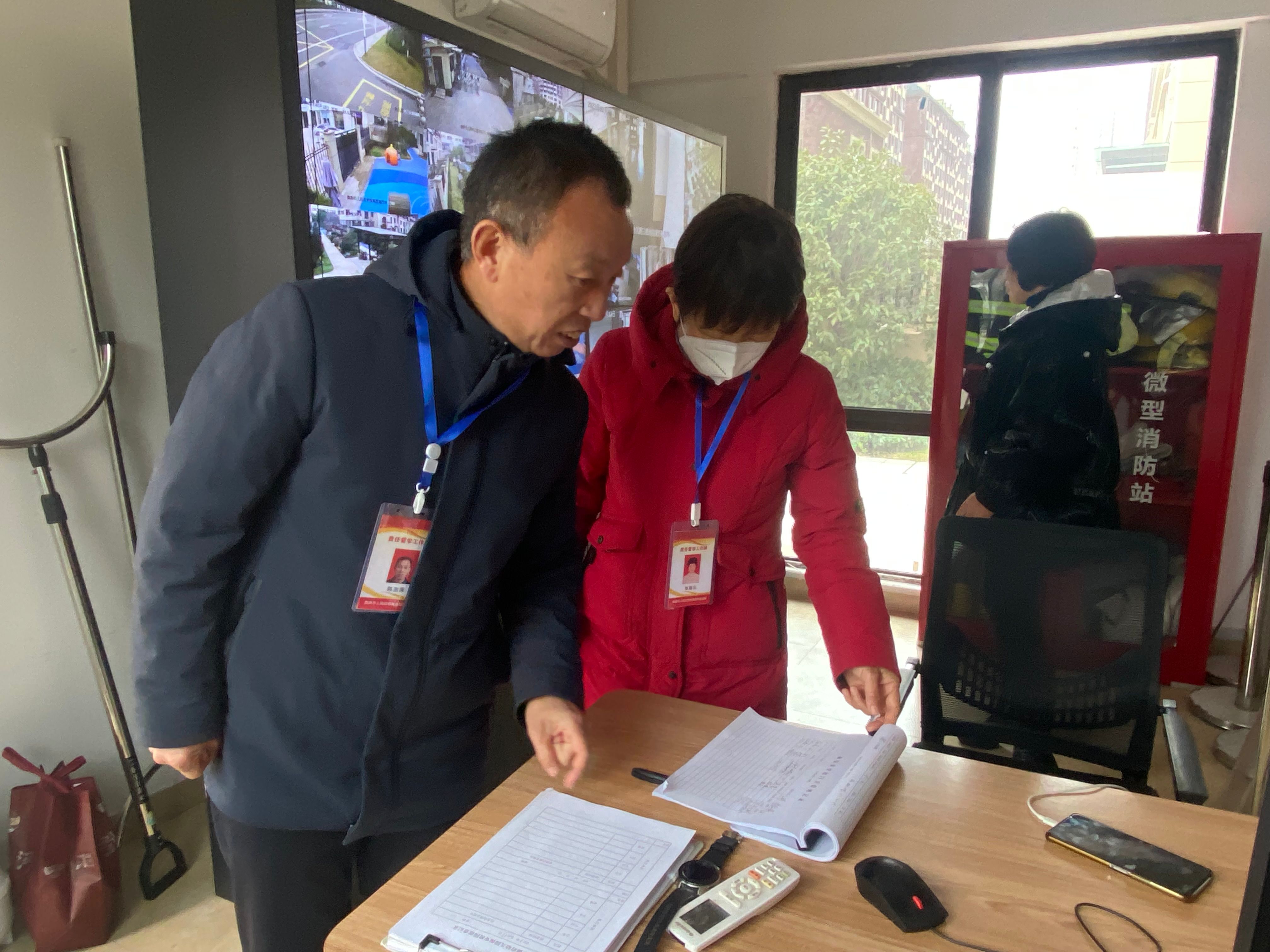 e743bc2d1d5b4bd5ac45476f27c9a62b.png e743bc2d1d5b4bd5ac45476f27c9a62b.png