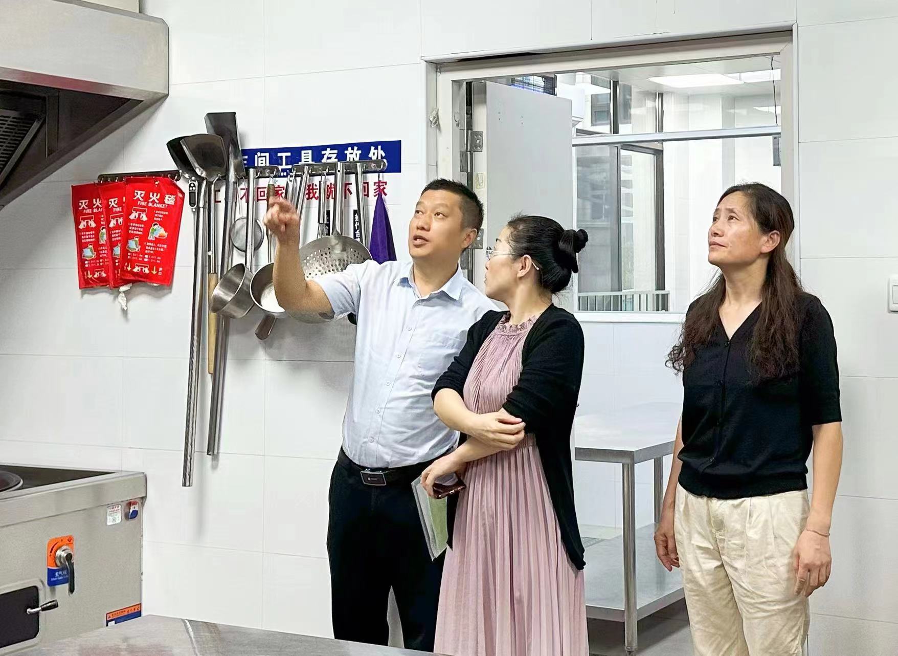 700999e4f14e4d66a5821c36712ba92f.jpg 700999e4f14e4d66a5821c36712ba92f.jpg