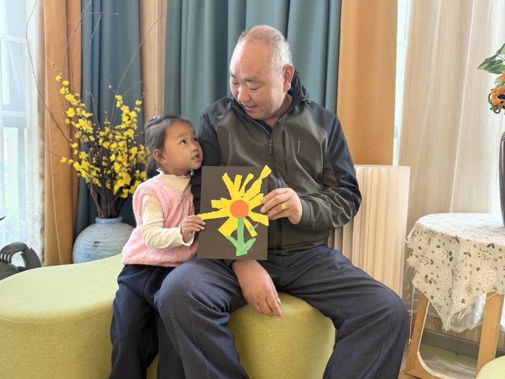 f285ba912f8c4f738a109125918ff5c9.jpg f285ba912f8c4f738a109125918ff5c9.jpg