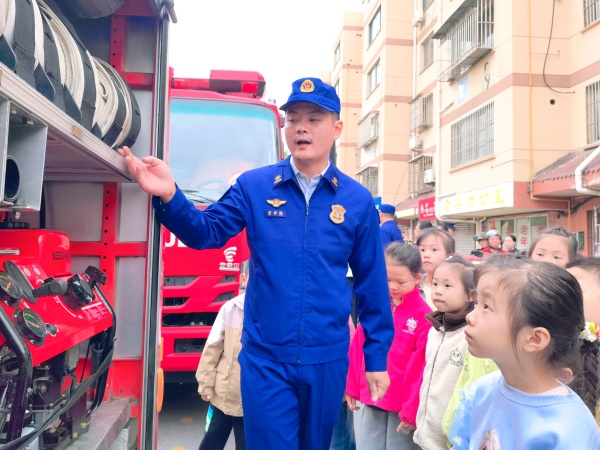 0c55be91969848afa89ea93ab03b5e95.jpg 0c55be91969848afa89ea93ab03b5e95.jpg