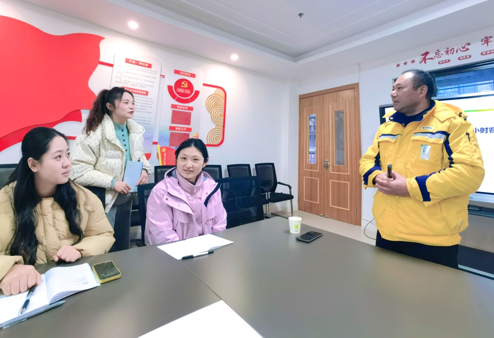 4055ef31a2484814829a5e6d735f0593.jpg 4055ef31a2484814829a5e6d735f0593.jpg